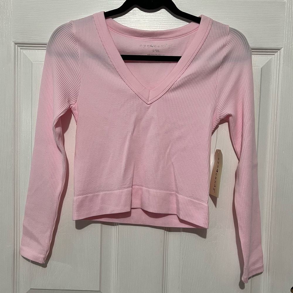 💗 *NEW* Eye Candy -‎ Soft Pink V-Neck Top